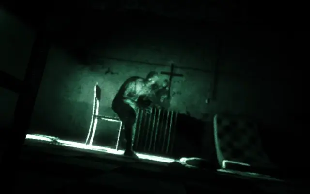 Download Outlast
